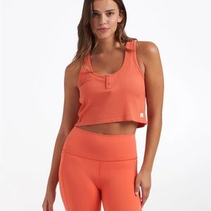 Vuori Cove Crop Tank - M